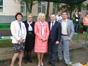 Депутаты поздравили учеников и сотрудников школ района Орехово-Борисово Южное
