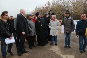 Строительство православных храмов на средства прихожан в ЮАО осмотрел куратор программы Владимир Ресин