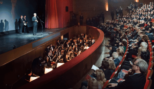 Сергей Собянин посетил первый концерт в обновленном здании Геликон-оперы