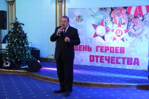 Префект Южного округа Алексей Челышев поздравил ветеранов с Днем героев Отечества
