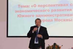 Алексей Челышев рассказал о решении актуальных дорожно-транспортных вопросов
