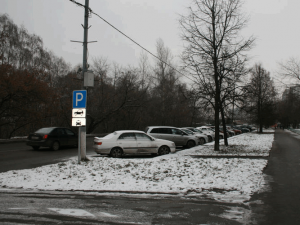 В праздничные дни февраля столичные автомобилисты смогут не платить за парковку