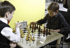 Первое место на соревнованиях по шахматам взяли ученики школы в районе Орехово-Борисово Южное