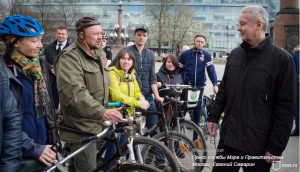 Собянин: Благодаря велопрокату число велосипедистов в Москве выросло в 5 раз