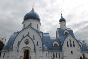 В храме Покрова Пресвятой Богородицы прошло богослужение в честь Дня крещения Руси