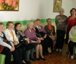 Посетителям центра социального обслуживания «Орехово» рассказали про благоустройство района