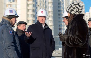 Мэр Москвы Сергей Собянин сообщил, что в Москве планируется построить порядка 370 км новых дорог в ближайшие три года