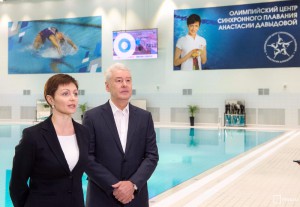 Мэр Москвы Сергей Собянин в Олимпийском центре синхронного плавания 