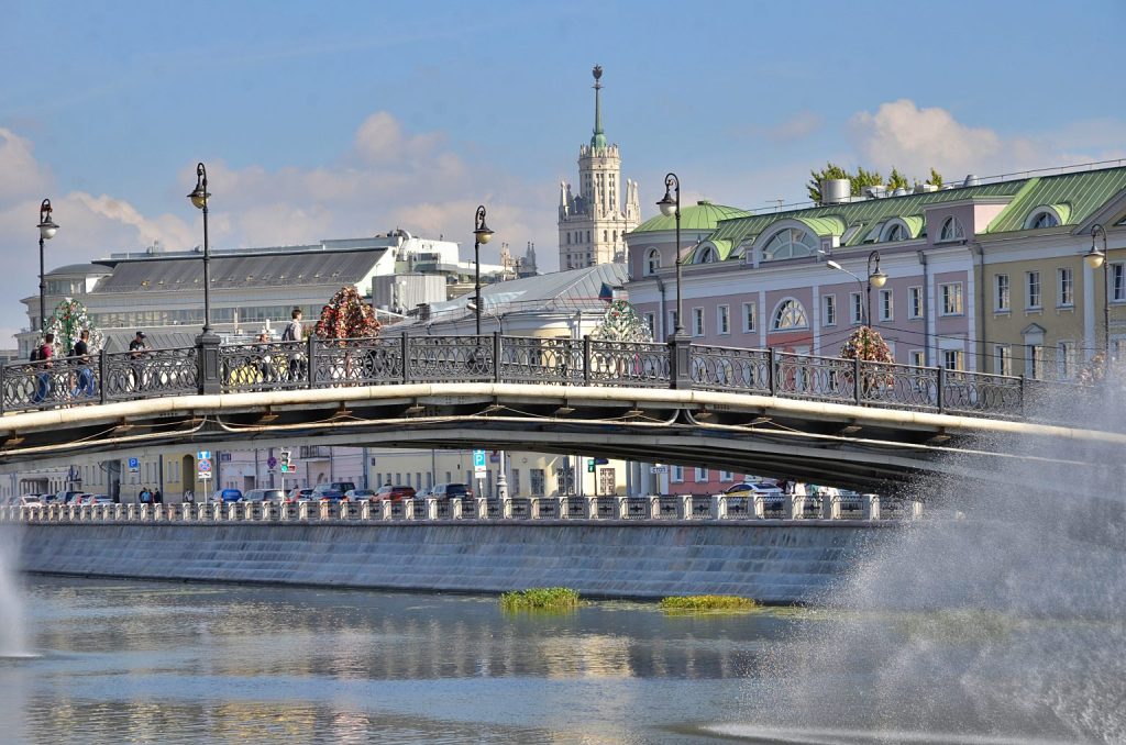 Более 100 бесплатных тренировок пройдет в рамках «Ночи московского спорта». Фото: Анна Быкова, «Вечерняя Москва»