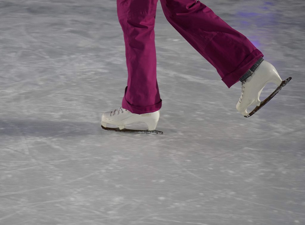 Спортивный праздник на ледовой площадке состоится в районе Орехово-Борисово Южное. Фото: Анна Быкова, «Вечерняя Москва»