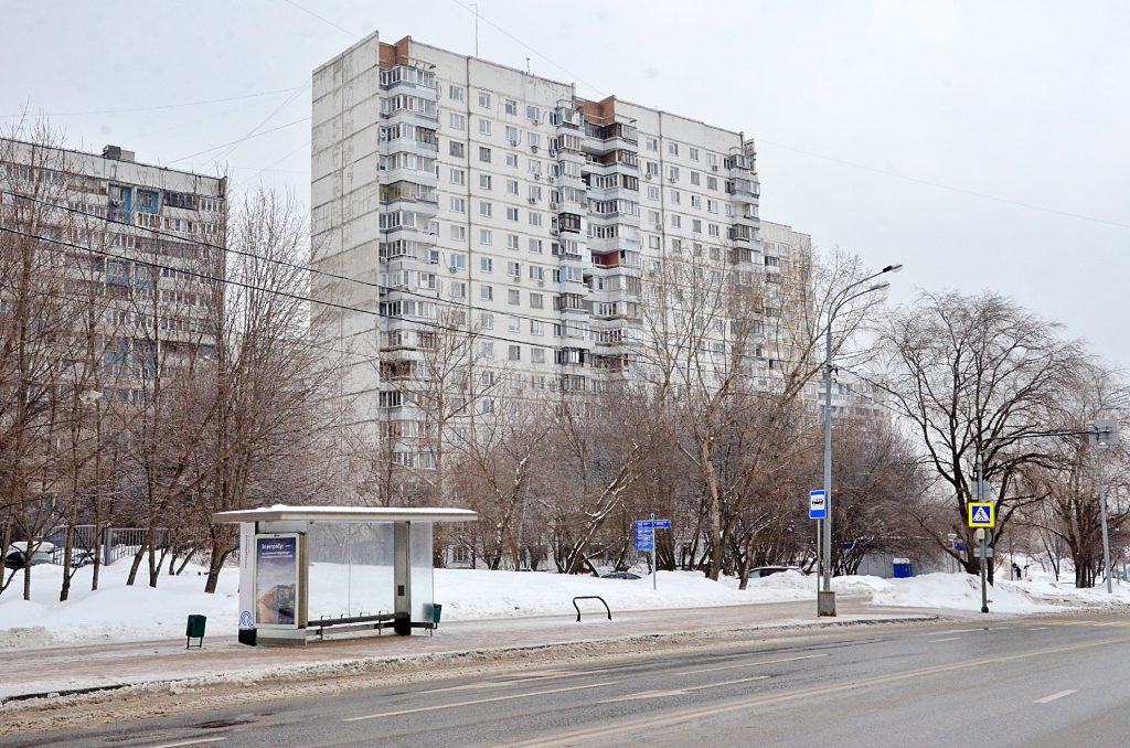 Комплекс работ по благоустройству дворовых территорий реализовали в районе Орехово-Борисово Южное. Фото: Анна Быкова, «Вечерняя Москва»