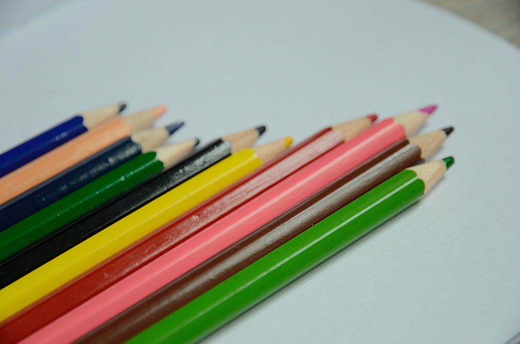 Сотрудники школы №1636 «НИКА» объявили о старте приема заявок на творческий фестиваль. Фото: Анна Быкова, «Вечерняя Москва»