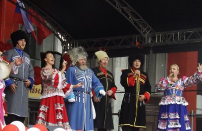 В рамках праздника запланировано выступление ансамбля казаков «Живая Русь»