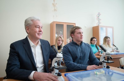 Мэр Москвы Сергей Собянин принял участие в открытии новой школы №709 в столичном районе Северный