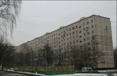 Жильцы 18 домов района Орехово-Борисово Южное получат помощь при выборе варианта накопления средств на капремонт