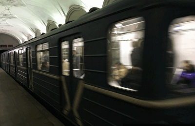 На Кольцевой линии столичного метро начали курсировать поезда на автопилоте с пассажирами