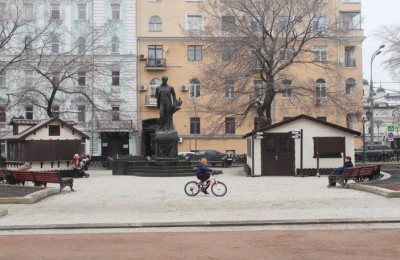 Пушкинская площадь в Москве