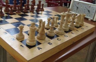 Принять участие в соревнованиях по шашкам смогут местные жители