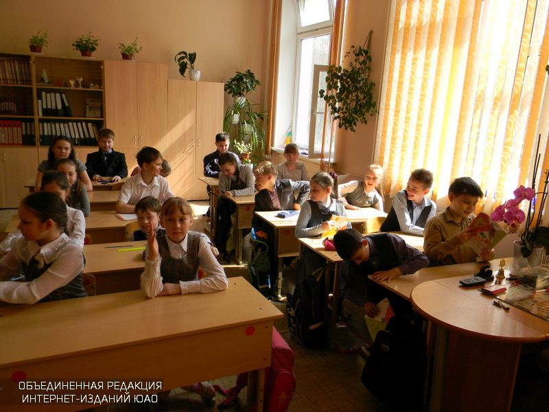 Ученики одной из школ района Орехово-Борисово Южное