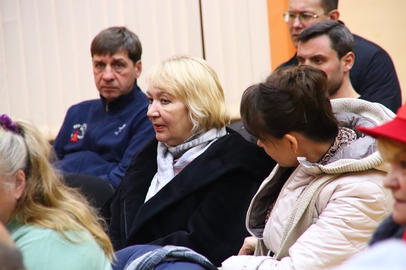 Депутаты муниципального округа Орехово-Борисово на встрече главы управы района с жителями