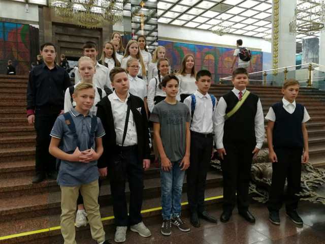Воспитанники школы № 1636 на проекте «День кадетского класса в Музее Победы»