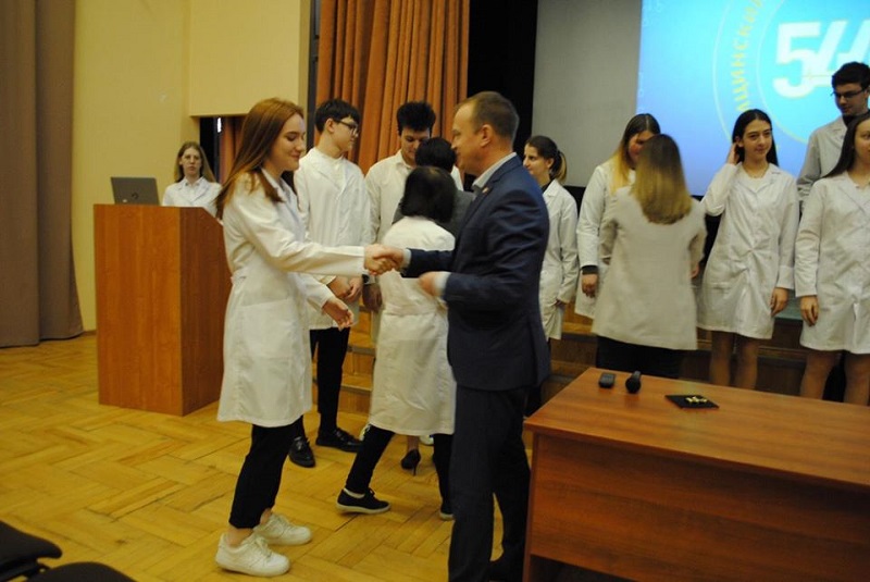 Николай Пронько, посвящение в медицинский класс, медицинский класс в московских школах