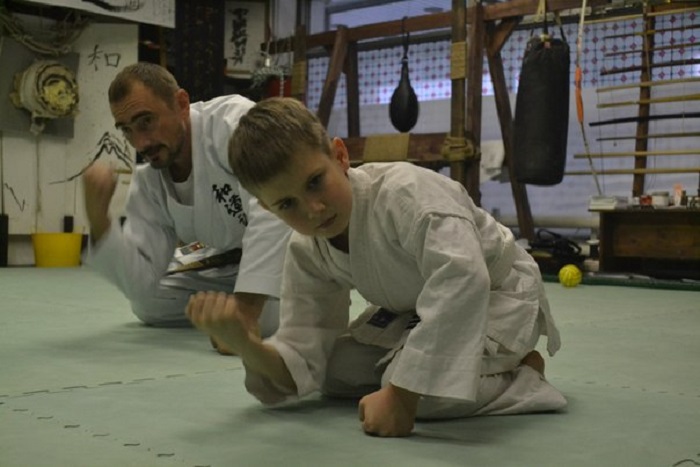 Каратэ, культурный центр Авангард