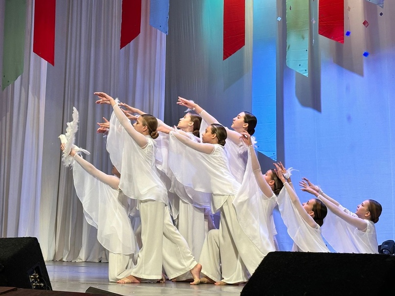 Ученицы школы №1207 поучаствовали в танцевальном фестивале. Фото: страница школы №1207 в соцсетях