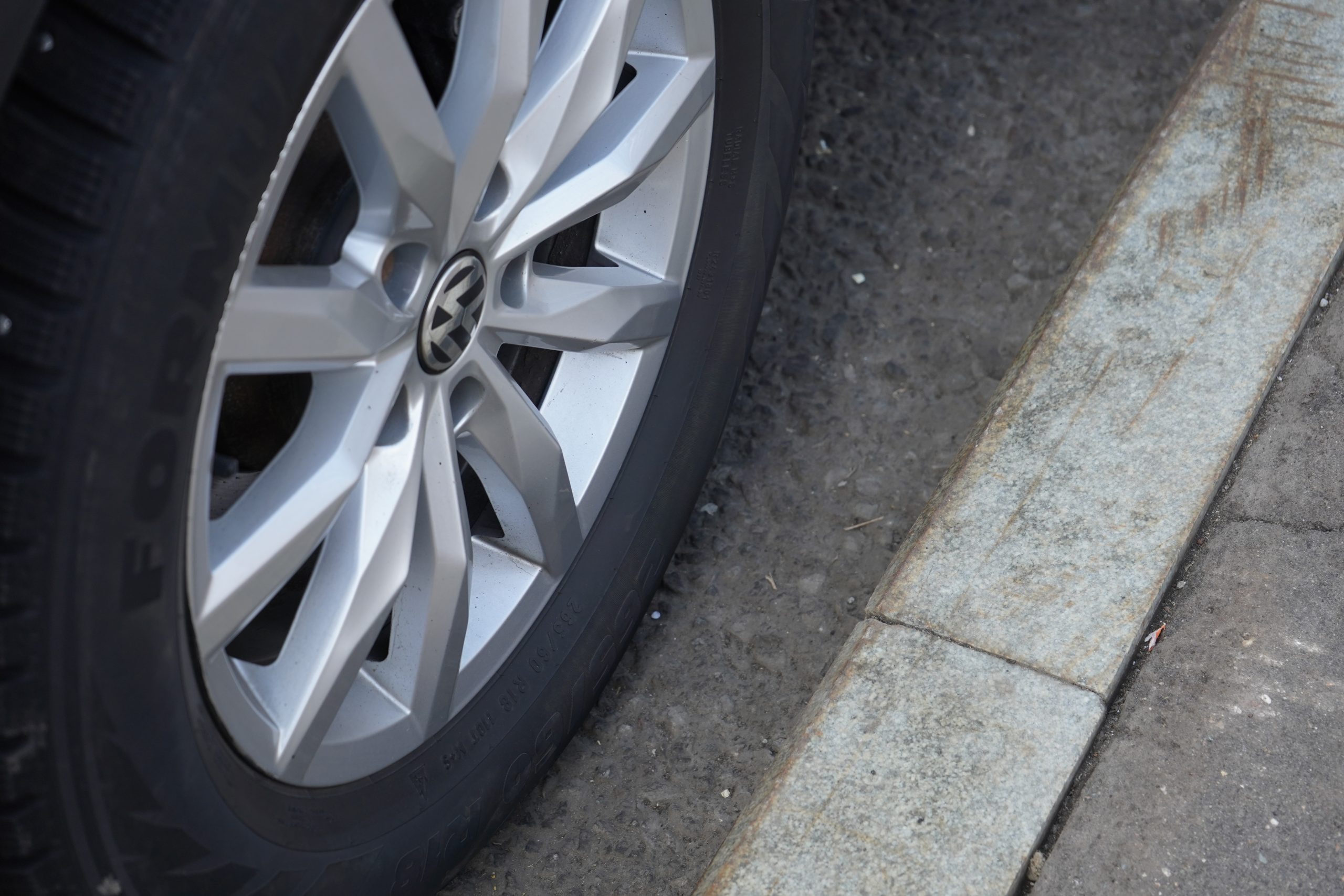 Жители Орехова-Борисова Южного смогут сдать автомобильные шины на переработку. Фото: Анна Быкова, «Вечерняя Москва»