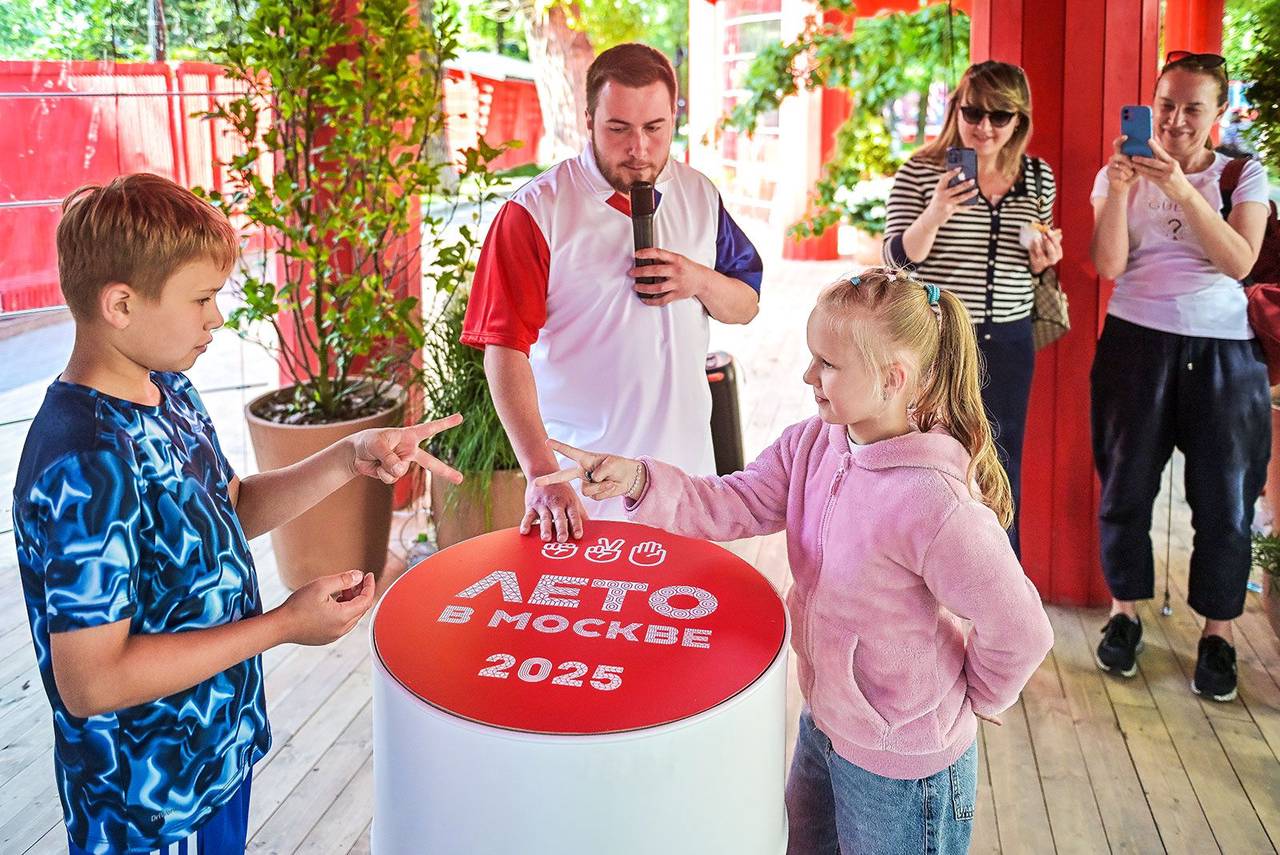 На этой неделе для всех желающих на площадках инициативы подготовят масштабную развлекательную программу. Фото: пресс-служба Департамента торговли и услуг Москвы