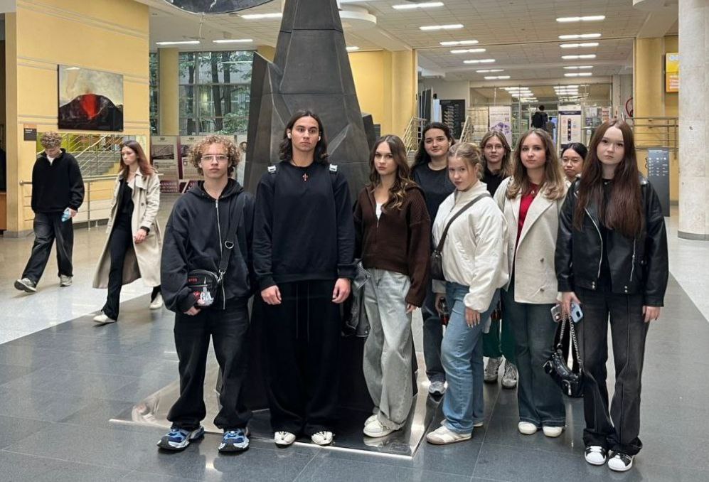 Ученики школы №1636 «НИКА» стали участниками бизнес-семинара. Фото: страница школы №1636 «НИКА» в социальных сетях