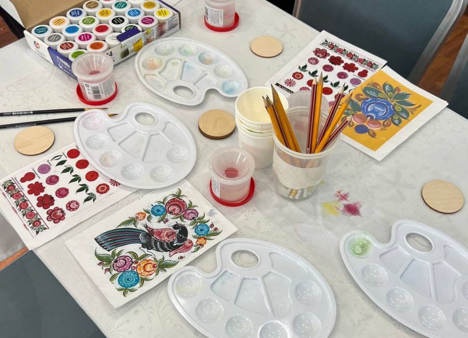 Студенты КДПИ имени Карла Фаберже стали участниками фестиваля ремесленных коллективов. Фото: страница КДПИ имени Карла Фаберже в социальных сетях