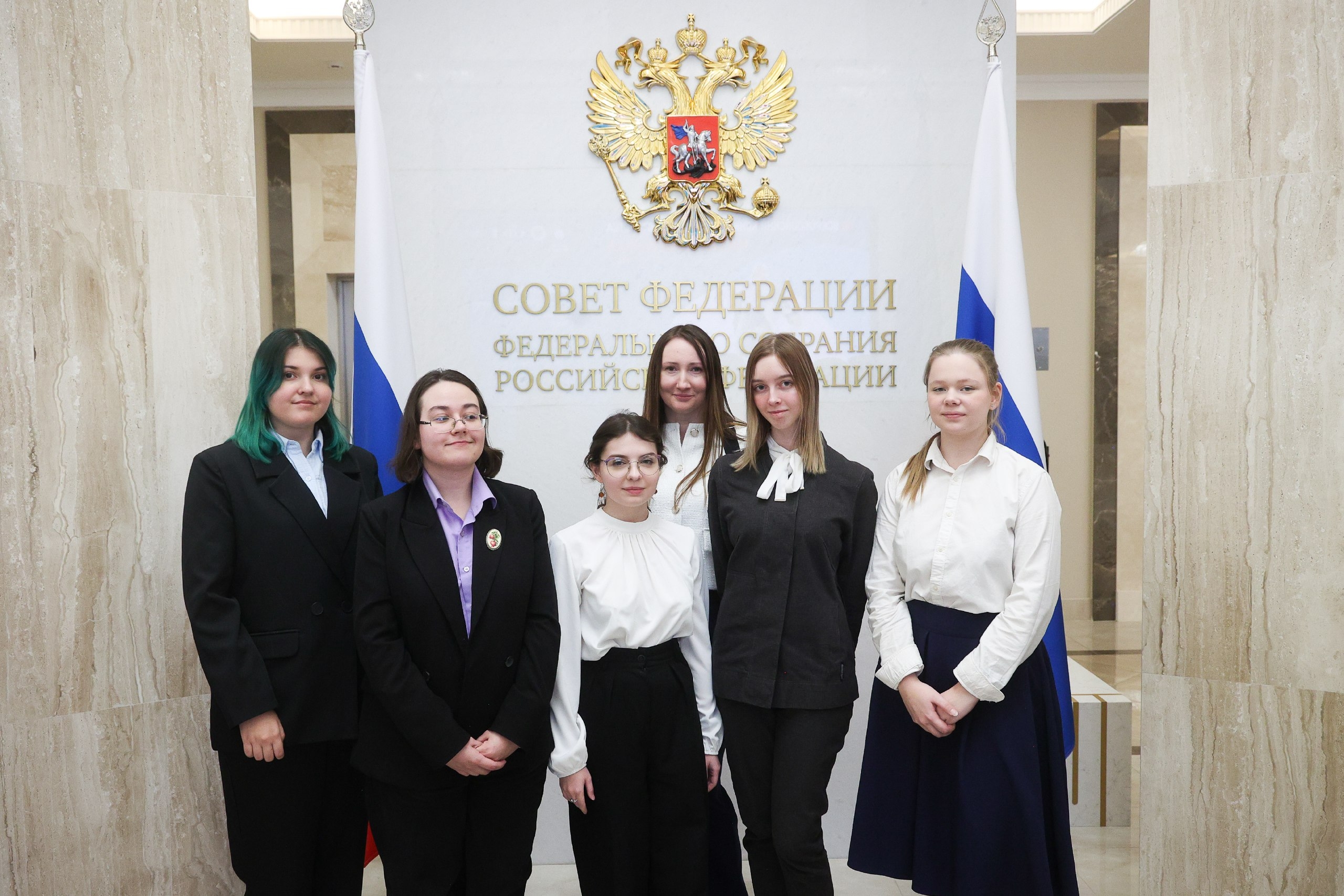 Студентов КДПИ имени Карла Фаберже наградили за участие во Всероссийском конкурсе ватного мастерства. Фото: страница КДПИ имени Карла Фаберже в социальных сетях