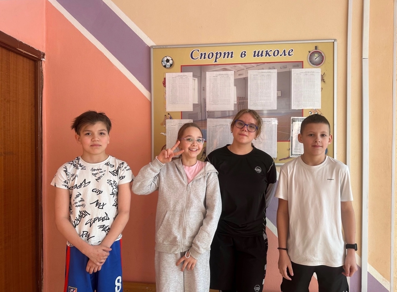 Команда школы №1207 приняла участие в городском конкурсе Безопасное колесо. Фото: страница школы №1207 в социальных сетях